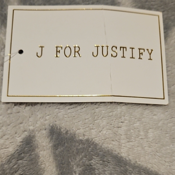 J for Justify Kid Olive Green Butterfly Silver Rhinestone Design T-Shirt L (14) - Picture 2 of 6